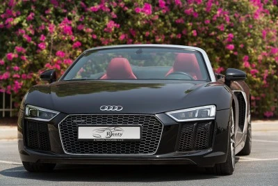  Black Audi R8 V10 Spyder Photo 5