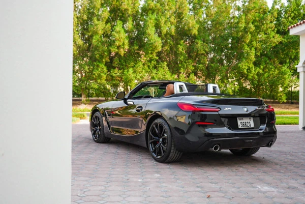  Black BMW Z4 Photo 6