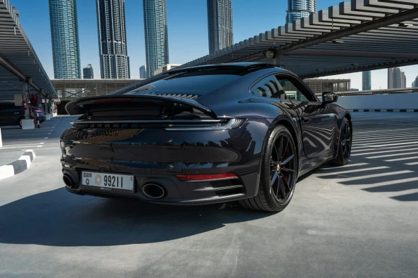  Black Porsche 911 Carrera S Photo 4