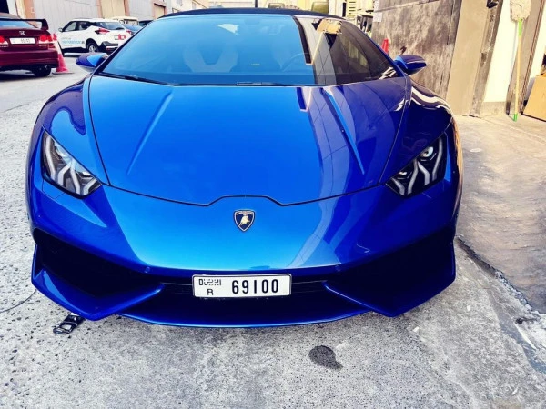  Blue Lamborghini Huracan Spyder Photo 4