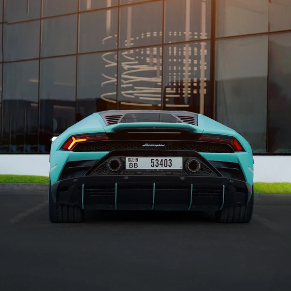  Blue Lamborghini Huracan Photo 2