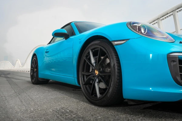  Blue Porsche 911 Carrera cabrio Photo 3