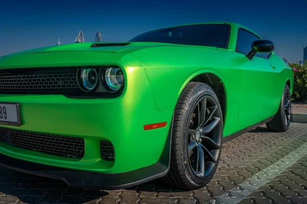  Green Dodge Challenger Photo 7
