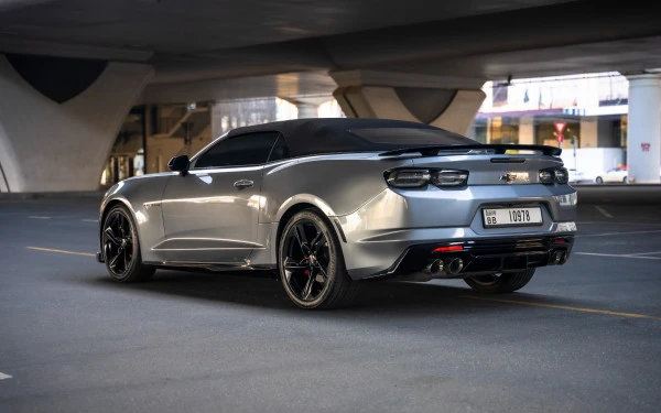  Grey Chevrolet Camaro V8 SS Photo 4
