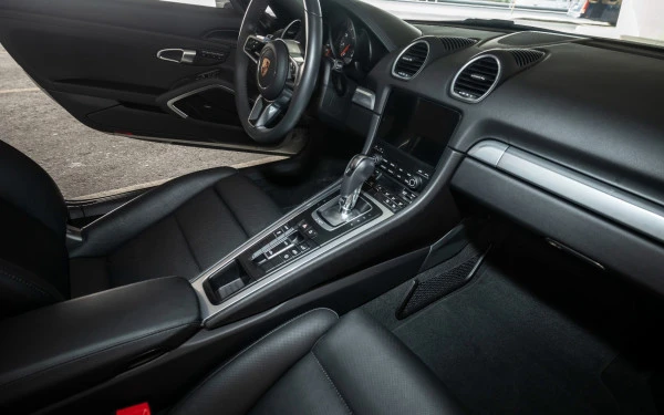  Grey Porsche Boxster 718 Photo 11