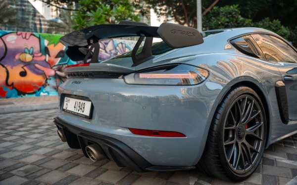  Grey Porsche Cayman GT4 RS Photo 4