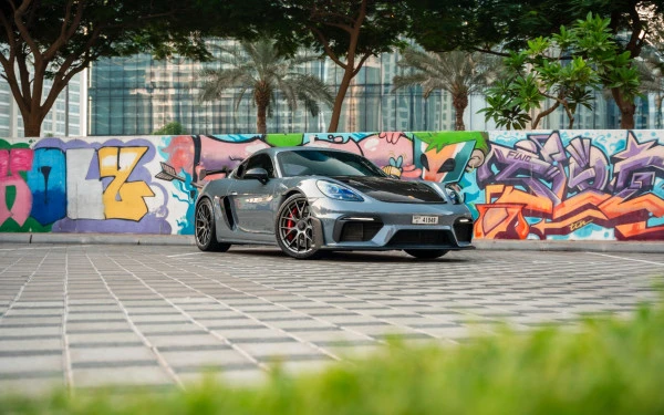  Grey Porsche Cayman GT4 RS Photo 17