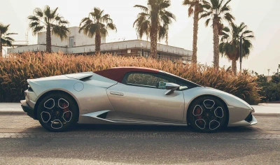  Silver Lamborghini Huracan Spyder LP-610 Photo 2