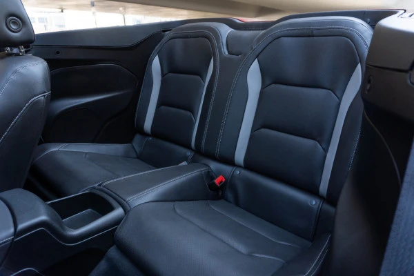  Red Chevrolet Camaro convertible V6 RS Photo 6