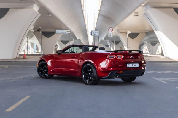  Red Chevrolet Camaro convertible V6 RS Photo 8