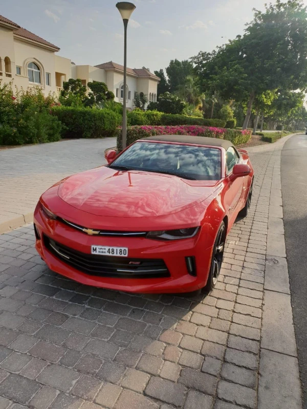  Red Chevrolet Camaro Photo 3