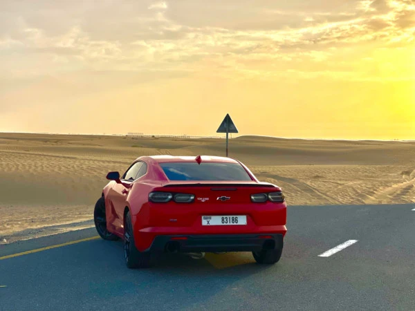  Red Chevrolet Camaro Photo 2