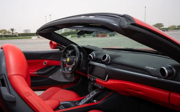  Red Ferrari Portofino Rosso RED ROOF Photo 8
