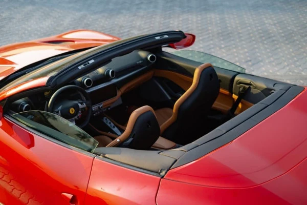  Red Ferrari Portofino Rosso Photo 2