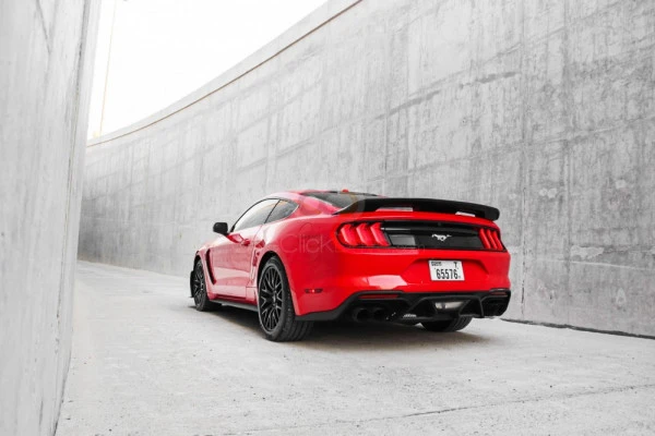  Red Ford Mustang Photo 5
