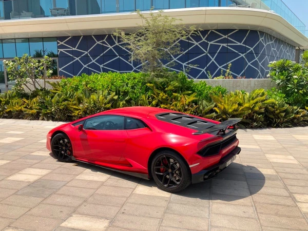  Red Lamborghini Huracan LP-610 Photo 2