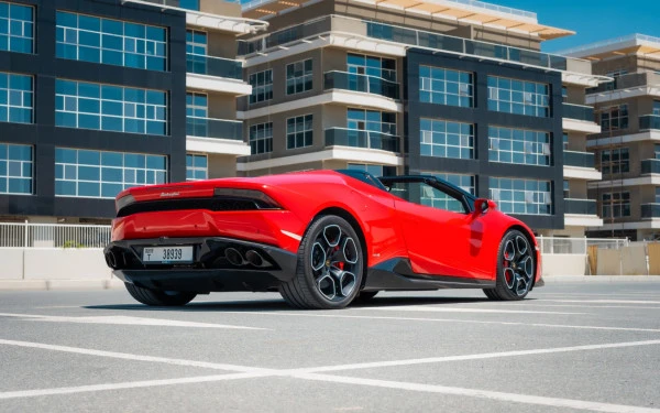  Red Lamborghini Huracan Spyder Photo 2