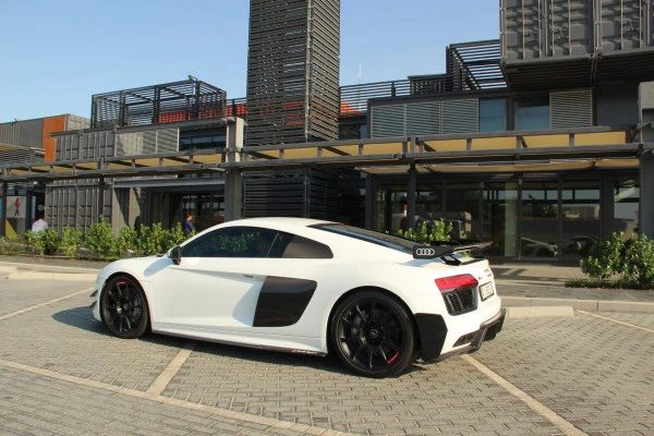  White Audi R8 V10 Plus Limited Photo 2
